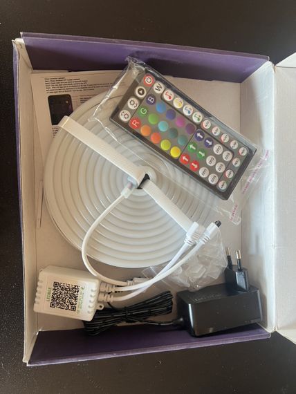 Гибкий неон Light Strip 6 м RGB 12V (6×12 мм) с Bluetooth-управлением | Зображення 6