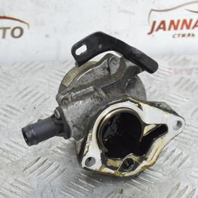 Насос вакуумний 1.5 DCI Renault Kangoo 1998-2008 Вакуумний насос Рено Кангу 7006730300 8200577807