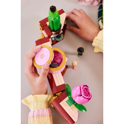 Конструктор LEGO Wicked Комната Глинды и Эльфабы 740 деталей (75683) | Зображення 5