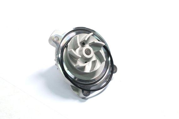 Водяной насос VW TRANSPORTER IV 90-06 (2.5TDI), AUDI 100, A6 90-97 ( Z=18 )