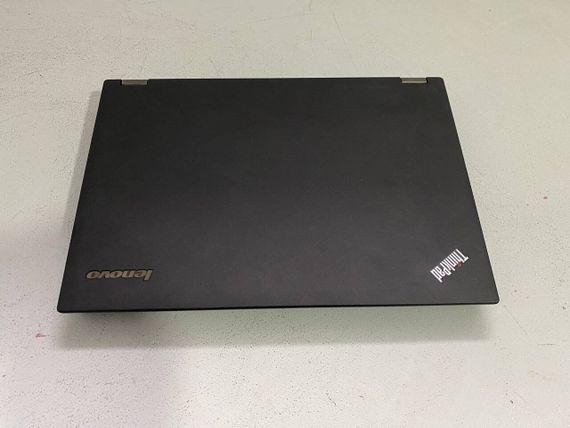 Ноутбук Lenovo ThinkPad T440p / 14" (1920x1080) TN / Intel Core i7-4600M (2 (4) ядра по 2.9 - 3.6 GHz) / 8 GB DDR3 / 240 GB SSD / Intel HD Graphics 4600 / VGA б/в | Зображення 5