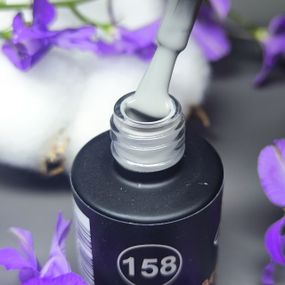 Гель-лак для ногтей Bee Nails 158 (темный зеленый чай) 8мл