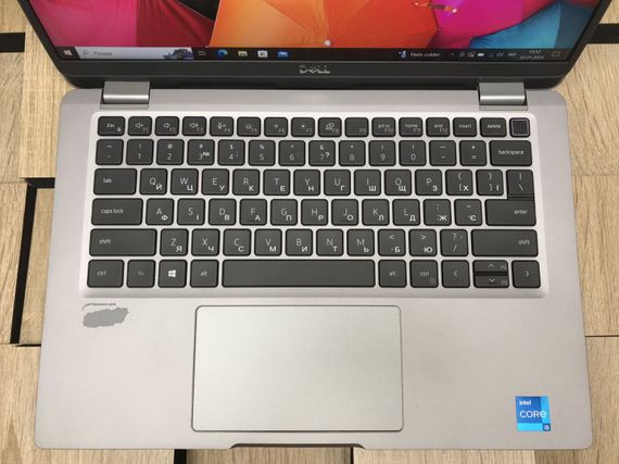 Ультрабук Б-клас Dell Latitude 5320 / 13.3" (1920x1080) IPS / Intel Core i5-1145G7 (4 (8) ядра по 2.6 - 4.4 GHz) / 16 GB DDR4 / 256 GB SSD M.2 / Intel Iris Xe Graphics / WebCam / USB 3.2 / HDMI / Windows 10 б/в | Зображення 3