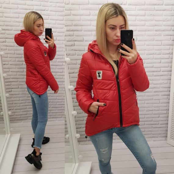 Жіноча демісезонна куртка з емблемою, арт.210/7, червоний | Зображення 6