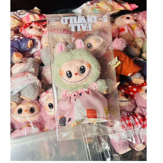 Лабубу в одязі тренд 2025, Монстр Labubu Pop Mart 15 см, Лабубу в різних вбраннях | Зображення 2