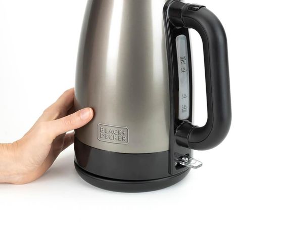 Електрочайник BLACK+DECKER BXKE2201E | Зображення 3