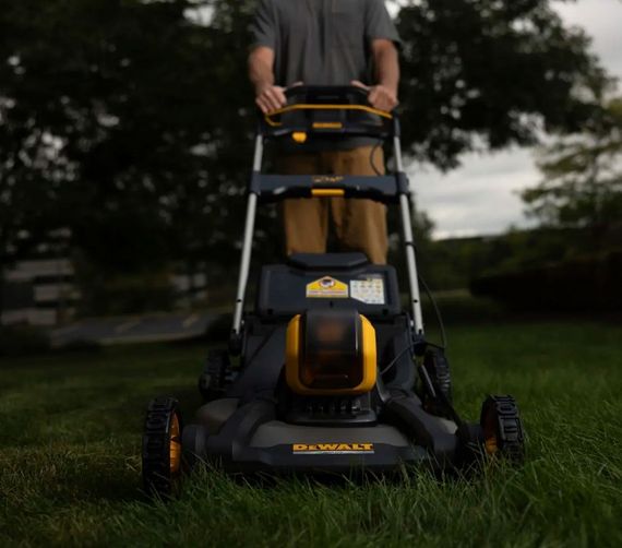 Газонокосарка акумуляторна DeWALT без АКБ та ЗП DCMWP500N | Зображення 7