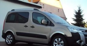 Накладки на арки (4 шт, нерж) 1 бічні двері, нержавіюча сталь для Peugeot Partner Tepee 2008-2018рр.