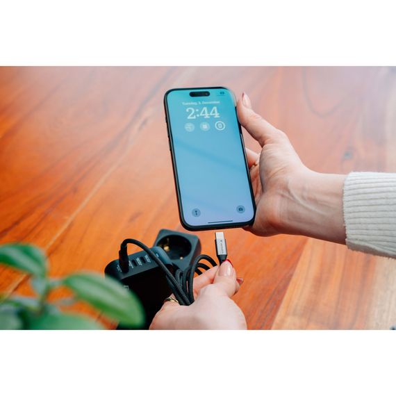 Дата кабель USB-C to USB-C 1.2m 100W black Verbatim (31846) | Зображення 4
