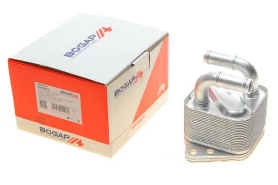 Радіатор масляний Skoda Fabia Rapid Roomster 06- теплообмінник  A4223108