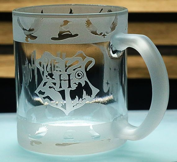 Кружка 320 мл "Гаррі Поттер" з гравіюванням  Матова скляна чашка Хогвартс  Подарунок фанату магічного світу | Зображення 3