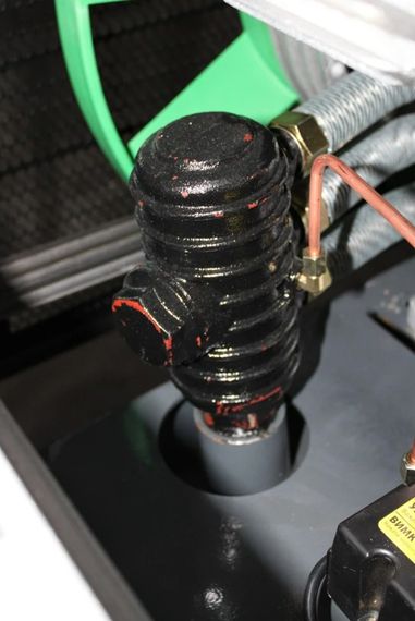 Поршневий повітряний компресор 300 л GTM KCJ3100-300L ремінний | Зображення 3