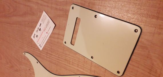 Пикгард бекплейт для электогитары HH Fender Stratocaster ST China бежевый на АМЕРИКУ | Зображення 5