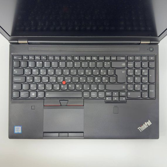Мобільна робоча станція Lenovo ThinkPad P50 / 15.6" (1920x1080) IPS / Intel Core i7-6700HQ (4 (8) ядра по 2.6 - 3.5 GHz) / 16 GB DDR4 / 256 GB SSD / nVidia Quadro M1000M, 4 GB GDDR5, 128-bit / WebCam б/в + Подарунок Мишка та килимок | Зображення 4