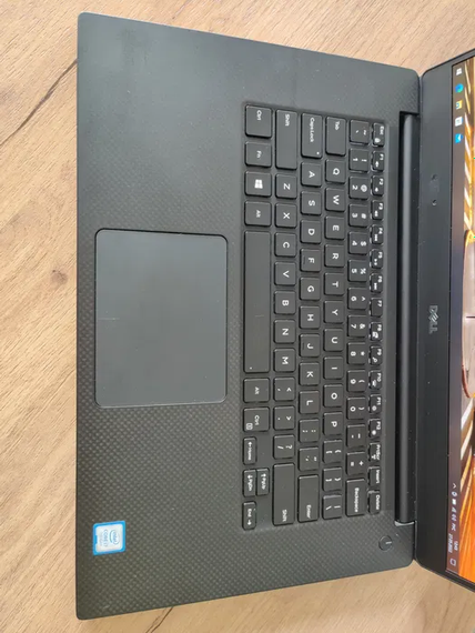 Ноутбук Dell Precision 5520/15.6 IPS/i7 7820HQ/16Gb/SSD240Gb/Quadro M1200-4Gb | Зображення 3
