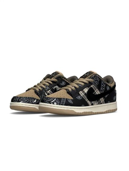 Женские кроссовки SB Dunk Low Travis Scott W 38