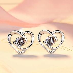 Жіночі сережки гвоздики Сердечка з білим кристалом 1.0 см сріблясті