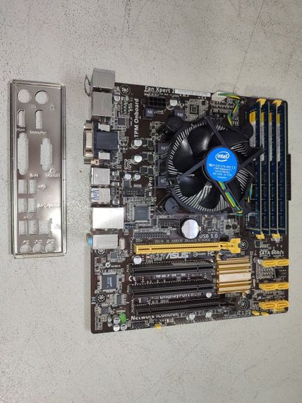 Комплект: материнська плата Asus Q87M-E / Intel Core i5-4570 (4 ядра по 3.2 - 3.6 GHz) / 16 GB DDR3 / Intel HD Graphics 4600 / Socket LGA1150 / Кулер BOX б/в | Зображення 2