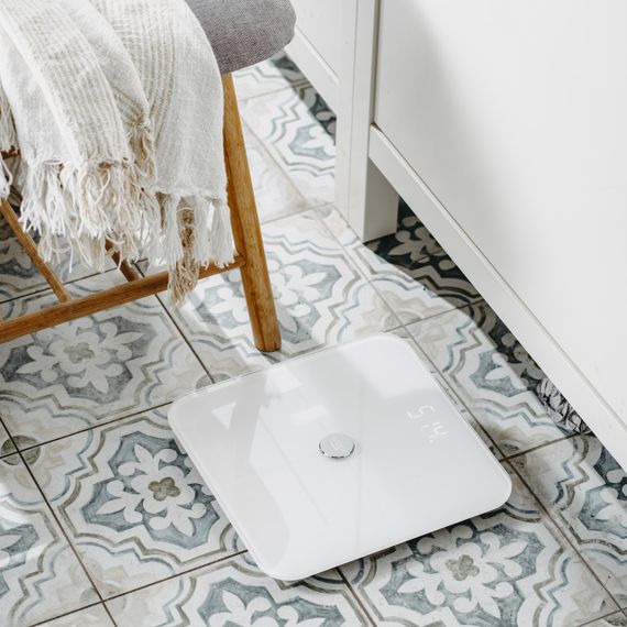 Ваги підлогові діагностичні електронні Adler AD 8187 Smart білі до 180 кг з Bluetooth та аналізом складу тіла | Зображення 7