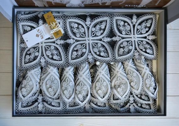 Льняная скатерть с ранером Selin Kumsal Set 160×300+12 салфеток кремовая | Зображення 3