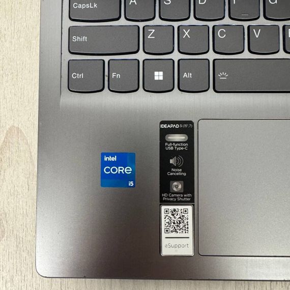Ультрабук Б-класс Lenovo IdeaPad 3 15IAU7 / 15.6" (1920x1080) IPS / Intel Core i5-1235U (10 (12) ядер по 3.3 - 4.4 GHz) / 8 GB DDR4 / 512 GB SSD / Intel Iris Xe Graphics / WebCam / HDMI б/у | Зображення 3