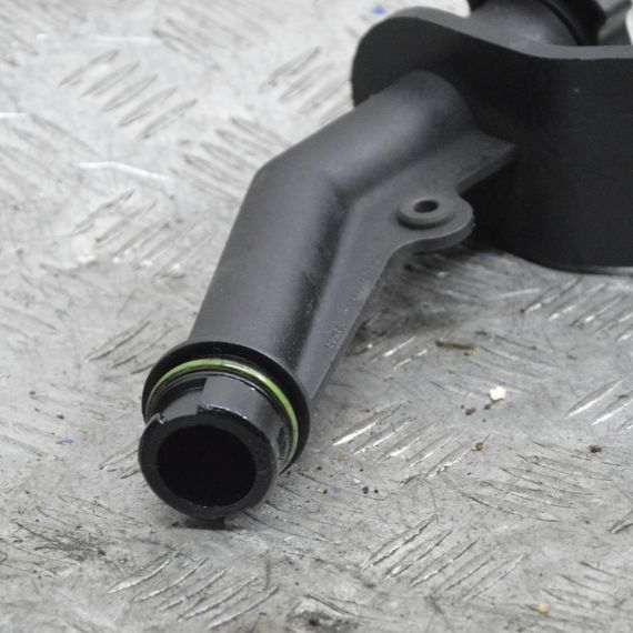 Маслозаливна горловина Ford Transit 2.0 TDDI 2000-2006 Горловина для залива масла Форд транзіт ICIQ6763AD | Зображення 2