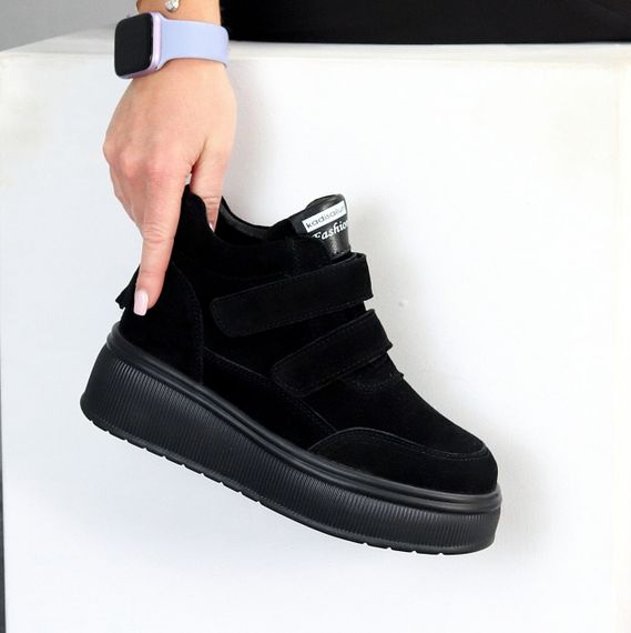 Спортивні чорні зимові черевики натуральна замша на липучках