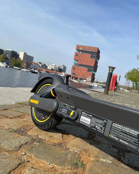 Електро Самокат MAX-G30 XPRO 350 Вт, до 30 км ходу (44603-MAX-G30_15192) | Зображення 5