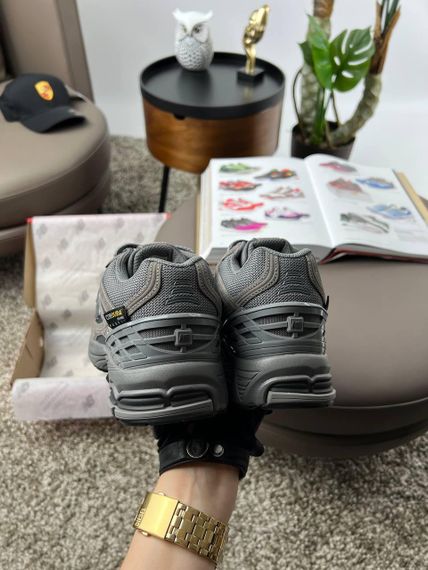 Чоловічі зимові кросівки  New 1906R Grey Brown Fur , В'єтнам 44 | Зображення 2