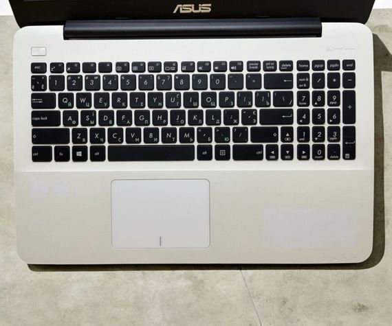 Ноутбук Б-клас Asus X555S / 15.6" (1366x768) TN / Intel Pentium N3700 (4 ядра по 1.6 - 2.4 GHz) / 4 GB DDR3 / 120 GB SSD / nVidia GeForce 920M, 1 GB GDDR3, 64-bit / WebCam б/в | Зображення 2