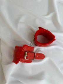 Хутряні браслети AS1051/1 Червоний