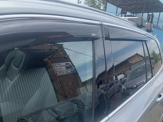 Ветровики с хром полоской (4 шт, HIC) для Volvo XC90 2015-2024 гг | Зображення 2