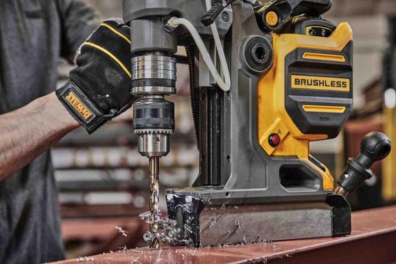 Станок сверлильный аккумуляторный бесщёточный магнитный DeWALT DCD1623N | Зображення 7