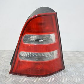 Ліхтар задній правий Mercedes Benz W168 2001-2004 рестайлинг Мерседес 168 1688202864R