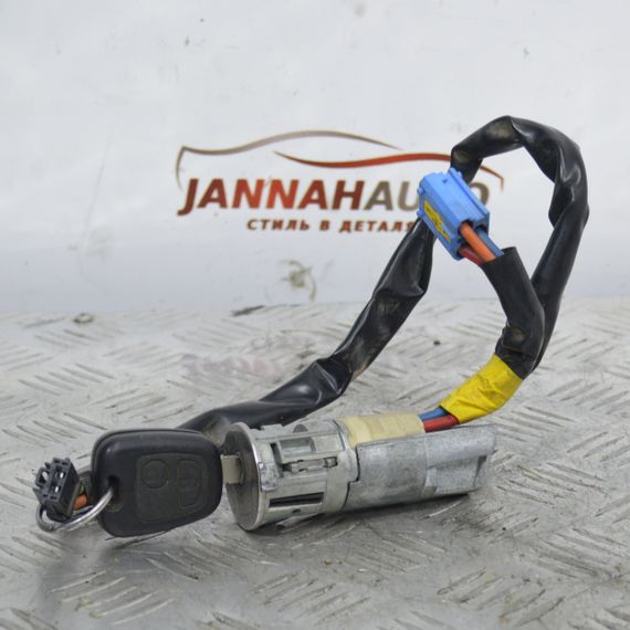 Замок запалювання Peugeot 206 2.0 HDI ключ Пежо 206 N0501539 9641551180