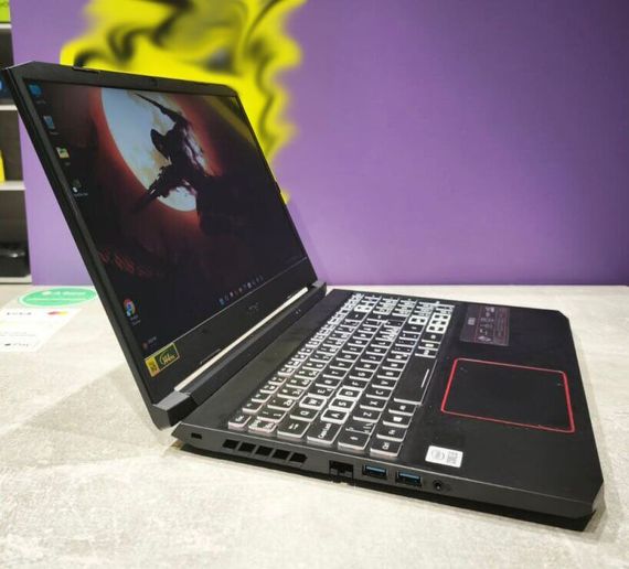 Игровой ноутбук Acer Nitro 5 AN515-55-54CY / 15.6" (1920x1080) IPS / Intel Core i5-10300H (4 (8) ядра по 2.5 - 4.5 GHz) / 16 GB DDR4 / 512 GB SSD / nVidia GeForce RTX 3060, 6 GB GDDR6, 192-bit / WebCam б/у | Зображення 2