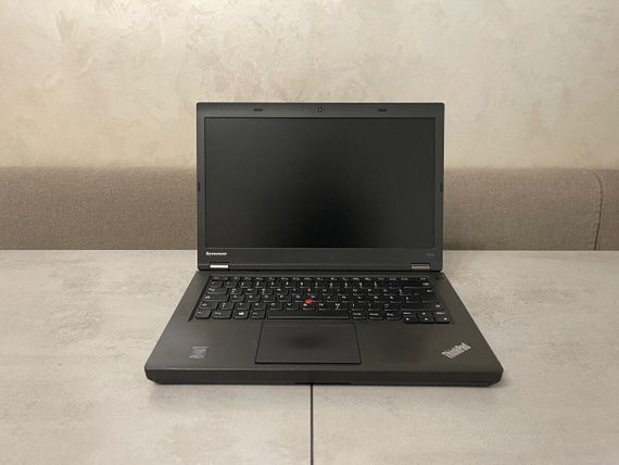 Ноутбук Lenovo ThinkPad T440p / 14" (1366x768) TN / Intel Core i5-4300M (2 (4) ядра по 2.6 - 3.3 GHz) / 8 GB DDR3 / 256 GB SSD / Intel HD Graphics 4600 / WebCam / DVD-ROM б/у + Подарок Проводная мышь / USB | Зображення 2