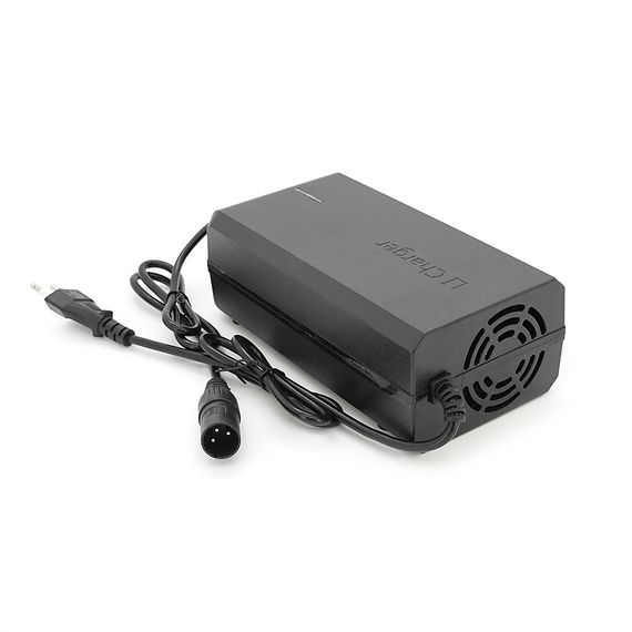 Зарядка Jinyi для АКБ Li-ion 72V6A(84V), 20S, шт. 3-pin, с индикацией, BOX