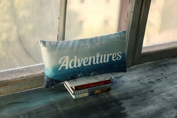 Подушка для дивану оксамитова Adventures 50x24 см (52BP_TFL022)