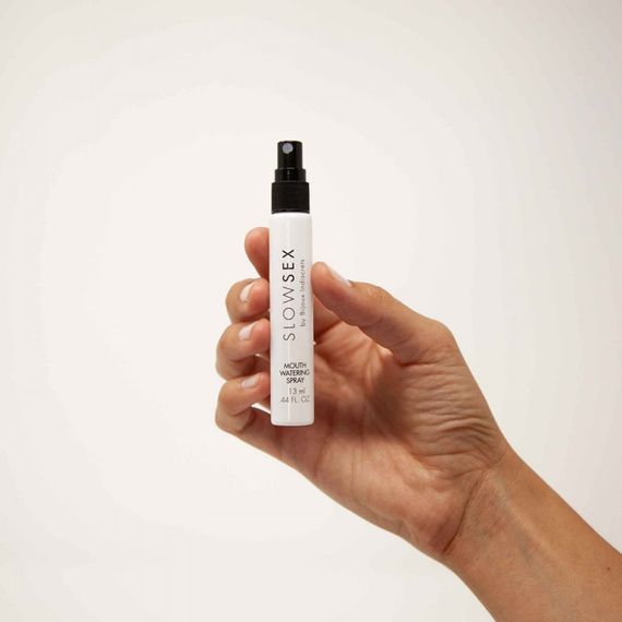 Спрей для усиления слюноотделения Slow Sex by Bijoux MOUTHWATERING SPRAY на водной основе sexstyle | Зображення 4