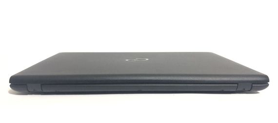 Ноутбук Fujitsu LifeBook A357 / 15.6" (1920x1080) IPS / Intel Core i5-7200U (2 (4) ядра по 2.5 - 3.1 GHz) / 8 GB DDR4 / 128 GB SSD / Intel HD Graphics 620 / WebCam / Win 10 Pro б/в | Зображення 2