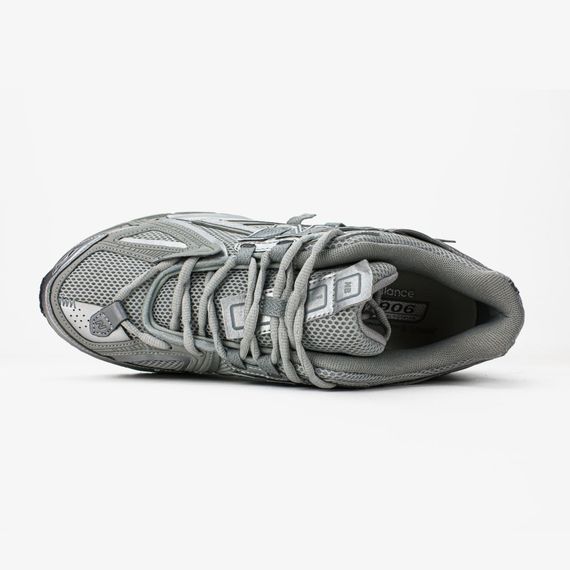 Демісезонні кросівки New Balance шкіра,текстиль колір срібний/металік | Зображення 1