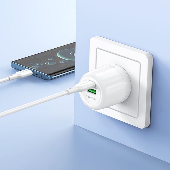 МЗП Borofone BA94A Lustrous PD30W+QC3.0 (1USB-A/1C) + кабель Type-C to Type-C White | Зображення 3
