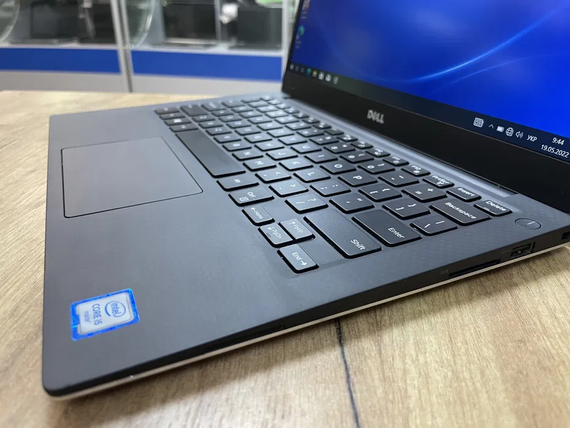 Ноутбук  Dell XPS 9350 13.3 FuLLHD IPS core i5 6200U/8gb/128Gb SSD | Зображення 1
