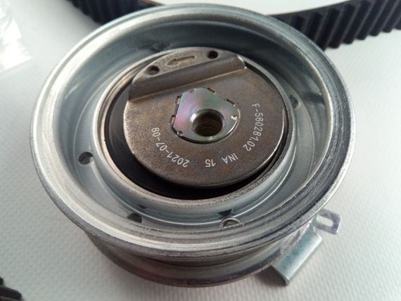 Ремінь ГРМ +ролик Octavia 1.6, INA (530 0171 10) (06A198119) | Зображення 3