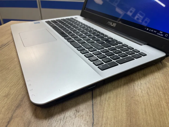 Ноутбук Asus F555U 15.6  HD intel core i7 6500U/6gb/240Gb SSD/Intel HD | Зображення 3