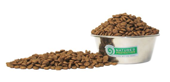 Сухий беззерновий корм із лососем для юніорів усіх порід Nature`s Protection Superior Care White Dogs Grain Free Junior All Breeds 1.5кг | Зображення 2