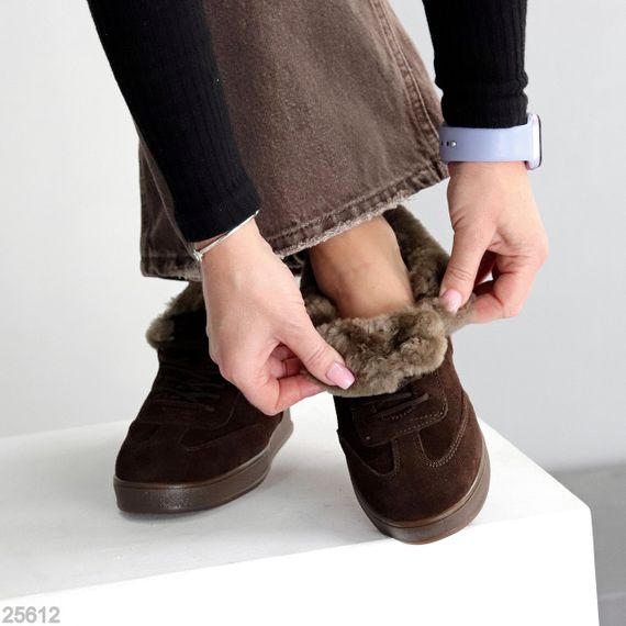 Шикарні зимові Шоколадні кросівки натуральна замша опушка цигейка