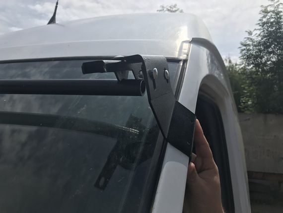 Козырек на лобовое стекло (черный глянец, 5мм) для Volkswagen LT 1998-2024 гг | Зображення 8