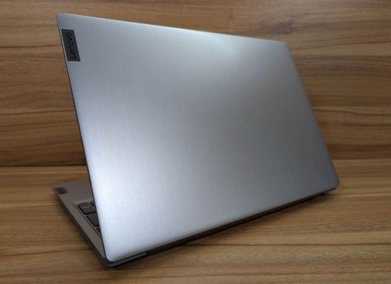 Ноутбук Lenovo IdeaPad 315IIL05 / 15.6" (1366x768) TN Touch / Intel Core i5-1035G1 (4 (8) ядра по 1.0 - 3.6 GHz) / 12 GB DDR4 / 512 GB SSD / Intel UHD Graphics / WebCam / Windows 10 б/у | Зображення 5